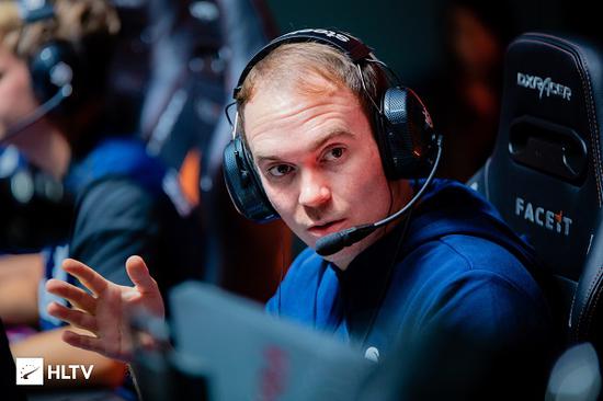 iQOO Pad5e开箱评测：最佳大屏游戏和平板学习利器