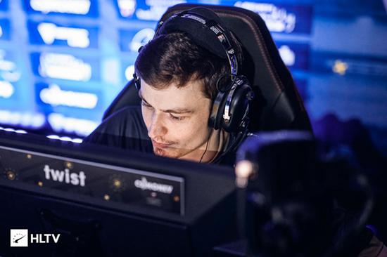 风暴英雄小鱼人奔波儿霸天赋解析与玩法指南